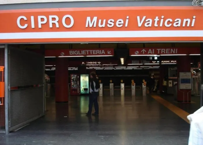 Behind The Vatican Διαμέρισμα